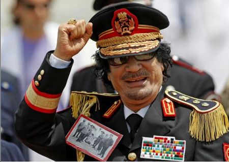 Gheddafi con foto